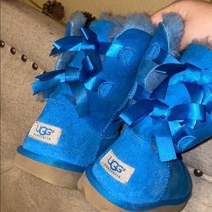 COPY - Blue Bailey Bow UGGS